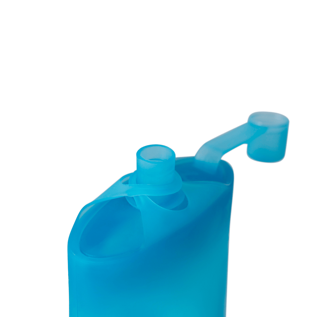 #color_Ocean Blue | Close up of lid showing cap unhinged
